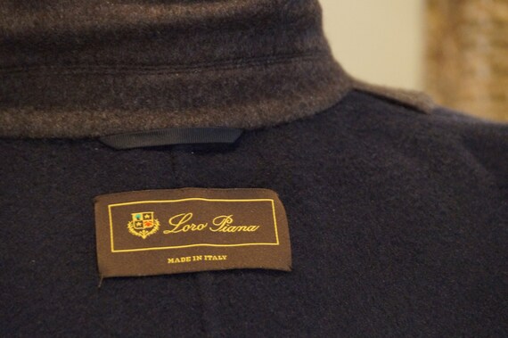 Loro Piana Grey Cashmere Trench Coat - image 6