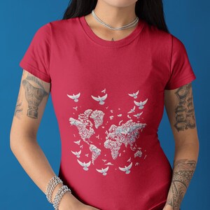 Weltfrieden T-Shirt, Friedenstaube Weltkarte T-Shirt, Weltfrieden Geschenk T-Shirt, Friedensgeschenk
