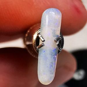 Bargin Lightning Ridge N9 crystal opal rectangle.0.35ct