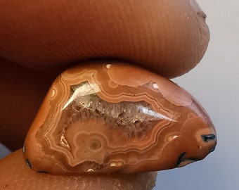 small Scottish Moss/Eye agate with quartz crystal centre