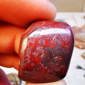 part polished Scottish red&silver jasper pebble