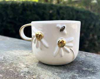 Handmade Ceramic Mug Gift Set: Daisy & Bee, 24K Gold Detail