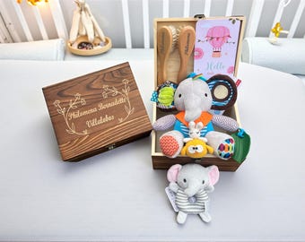 Personalized Wooden Baby Gift Box | Newborn Keepsake Set