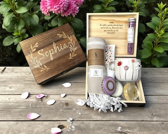 Personalized Self-Care Gift Box: Cozy Birthday, Christmas, or Appreciation Gift