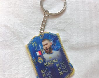 Karim Benzema fotbollskort nyckelring | Real Madrid-present till honom | Akrylnyckelring | Fransk fotbollslegend | Ballon d'Or-kort present