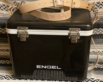 Engel lunchbox leather strap