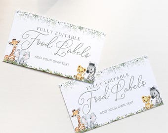 Può includere: Due etichette alimentari rettangolari con un tema di animali safari. Le etichette presentano una giraffa, un elefante, un leone e una zebra. Il testo "FULLY EDITABLE Food Labels" e "ADD YOUR OWN TEXT" è stampato.