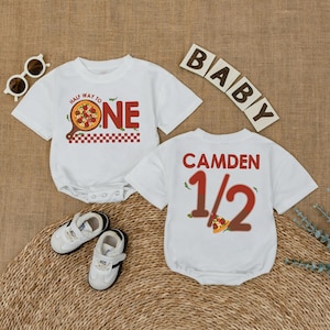 Personalized Pizza Half Way to One Romper, Pizza 1/2 Birthday Baby Bodysuit, 6 Months Milestone Outfit, Custom Name Outfit for Baby Boy