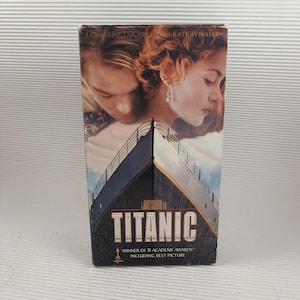 Vintage TITANIC VHS Hi-fi 2 Tape Box Set. 11 Academy. Widescreen 1997 , very good condition.