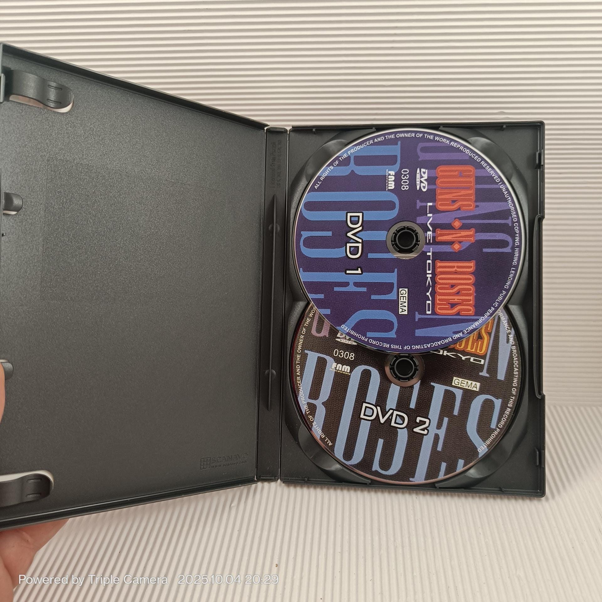 Guns N' Roses - Live in Tokyo 1992 - 2-disc DVD - Etsy Canada