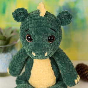 Crochet Green Dragon Amigurumi: Handmade Plush Toy