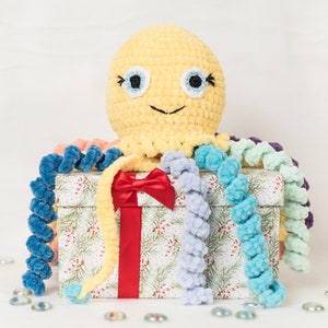 Crochet happy jellyfish amigurumi toy, stuffed ocean animal creature, cuddle toy for kids, handmade original gift for babies