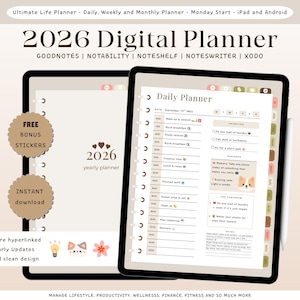 Pode incluir: Um planejador digital exibido em dois tablets. O planejador apresenta um calendário anual de 2026 e um layout de planejador diário. O design inclui o texto "2026 Digital Planner" e oferece adesivos de bônus gratuitos e download instantâneo.