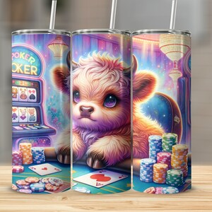 Highland Cow Poker Tumbler, süßes Cartoon-Kalb-Glücksspiel, einzigartiges Geschenk für Tierliebhaber, entzückend illustriertes Trinkgeschirr
