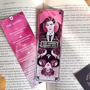 Zakładka do książki „The Lovers Tarot” | Romantyczny różowy prezent fantasy | Srebrny dodatek do książek | Miłość i połączenie | Estetyczny prezent książkowy