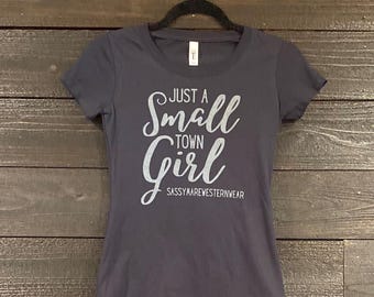 T-shirt femme : petite fille de la ville