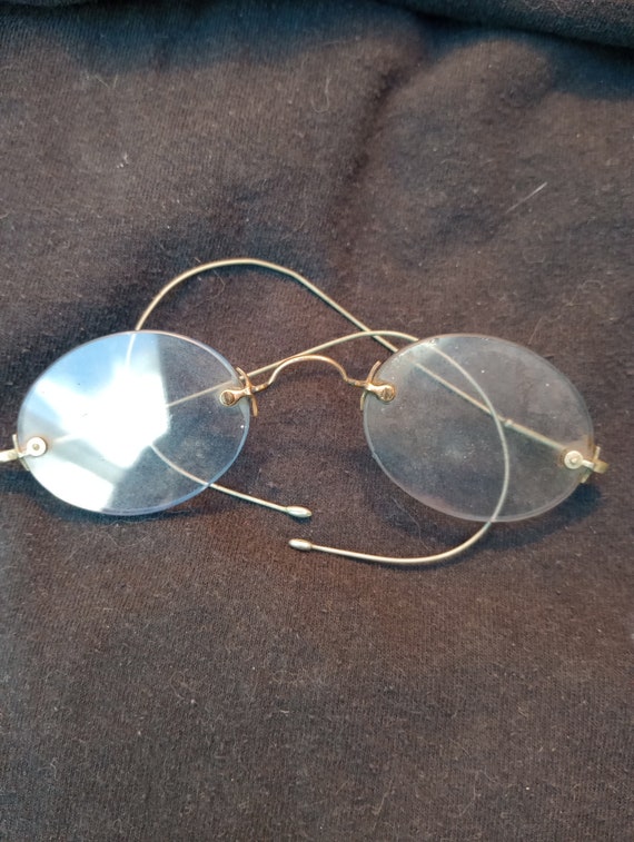 Actor's old style glasses with plain glass - image 1