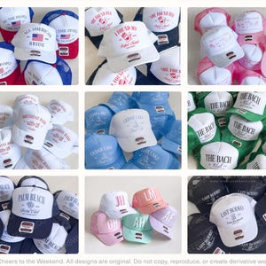 K&ouml;nnte beinhalten: Eine Sammlung von Schaumstoff-Trucker-Caps in verschiedenen Farben, darunter Wei&szlig;, Blau, Rot, Pink, Gr&uuml;n und Schwarz. Jede Kappe zeigt einzigartige gedruckte Texte und grafische Designs, wie 'All American Bride', 'The Bach Club' und 'Last Rodeo'.
