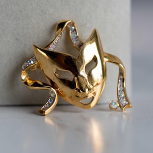 Retro Gold Butler Mask Brooch Adorned with Rhinestones
