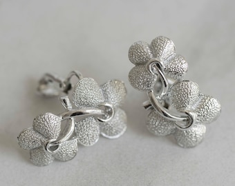 Vintage Coro Silver-Tone Floral Cluster Clip-On Earrings, 1960s Retro Statement Flower