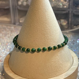 Jade & Imperial Jasper Armband: Handgjort ädelstenspärlarmband med hjärtberlock