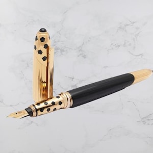 Must panthere de Cartier fountain pen