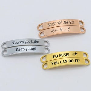 Benutzerdefinierte Laufschuh-Tag, Schuh-Tag-ID für Läufer und Radfahrer, Schnürsenkelschnalle, Smartphone-Halterung, Geschenk für Läufer