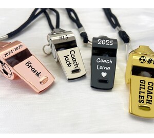 Sifflet Personnalisable Gravé Pour Entraîneur - Acier Inoxydable, Avec Lanière - Or Rose, Argent, Or, Noir