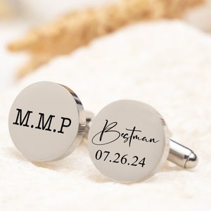 Gepersonaliseerde bruiloft eerste manchetknopen, bruidegom bruiloft manchetknopen, naam manchetknopen, bruidsjonkers geschenken, elegante manchetknopen met monogram, cadeau voor hem afbeelding 2