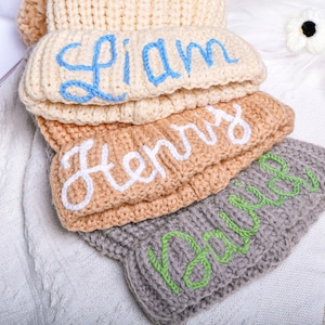 Personalized Winter Hat for Kids, Hand Embroidered Beanie with Name, Customizable Kids' Winter Accessories, Perfect Gifts for Children