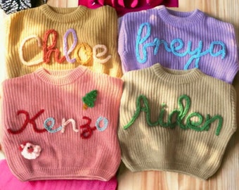 Gepersonaliseerde handgeborduurde naam baby trui, aangepaste baby naam trui, roze baby meisjes trui met naam, verjaardagscadeau voor baby meisjes jongen