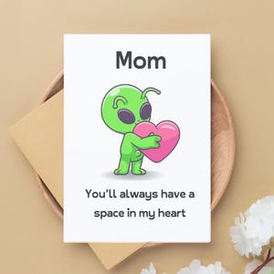 Tarjeta geek de ciencia ficción para el Día de la Madre para mamá - Tarjeta OVNI para el Día de la Madre para mamá - Amor extraterrestre para mamá - Tarjeta de otro mundo para el Día de la Madre para mamá