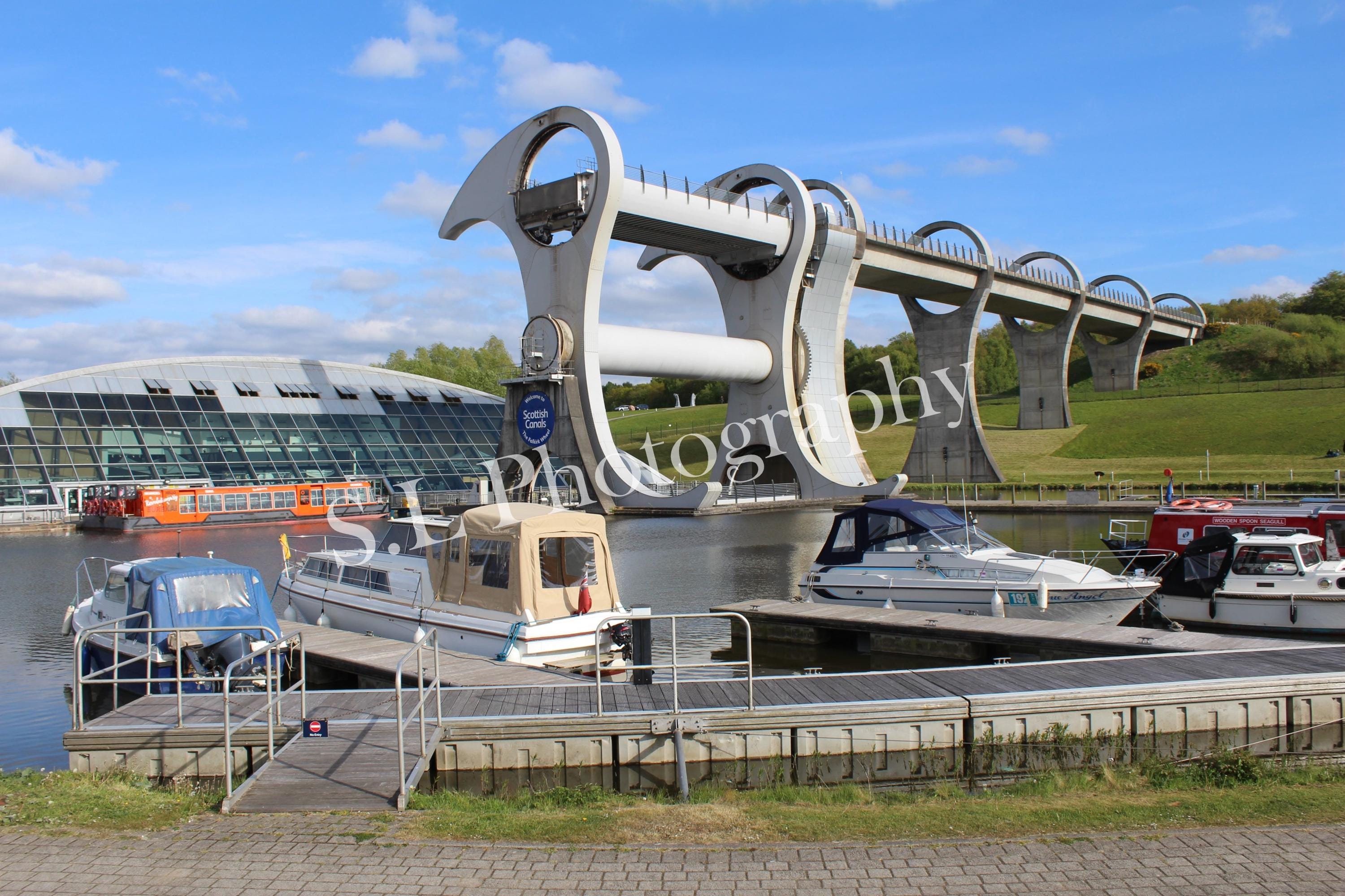 Rotating Boat Falkirk Wheel Rotating Boat Lift Scotland UK Wall Art Picture Print - Etsy