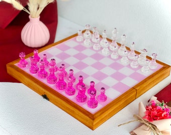 White-Pink Premium Chess Set