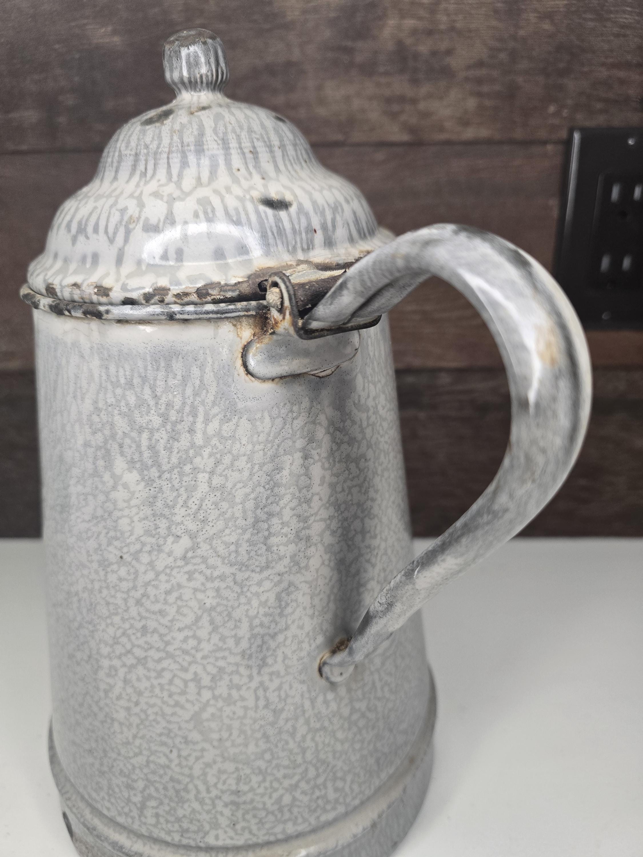 Splatterware Pot Antique Enamelware Coffee Pot, Graniteware / Splatterware, Rustic ...