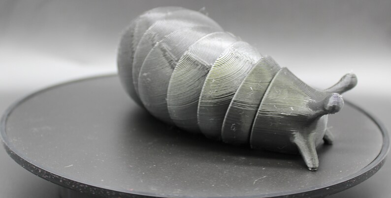 Desk Slug Articulated Slug 3D Printed, A Quirky Desk Companion in Four Vibrant ...