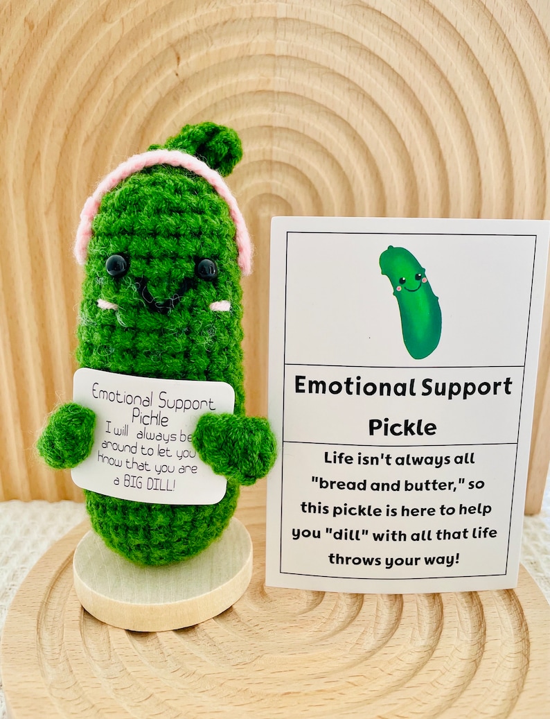 Emotional Support Pickle Cute Positive Crochet Pickle Personalized Crochet Pickle Crochet Ornament Birthday Gift Graduation Gift for Her/Him Pink Headphone
