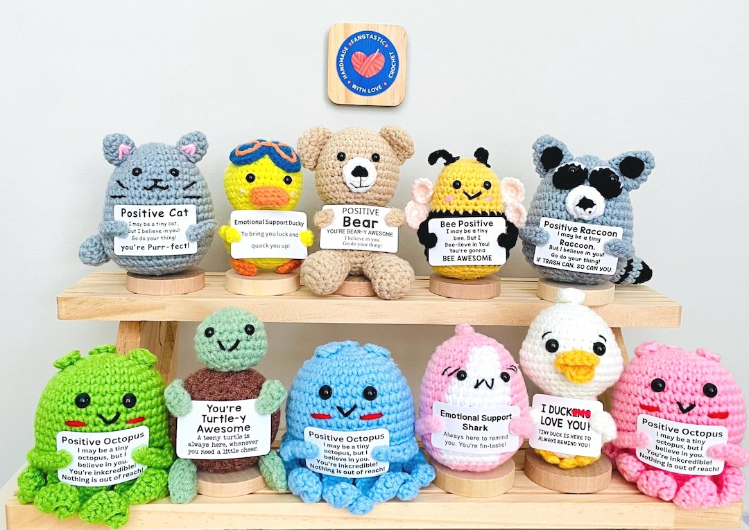 Crochet Positive Emotional Support Cat Dog Turtle Llama Cow Giraffe Duck,  Handmade Desk Buddy With Inspirational Message for Student Teacher - Etsy, image size:1080x765
