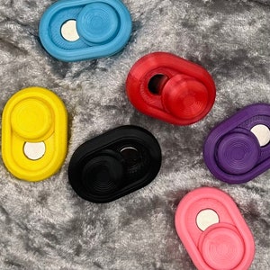 Magnetic Thumb Switch Fidget Toy