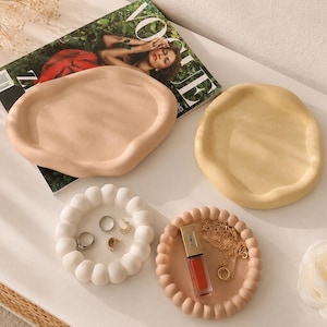 Wavy Bubble Cloud Jewelry Tray, Irregular Trinket Dish, Modern Plaster Home Decor, Aesthetic Catchall Tray, Candle Plate, Minimalist Gift