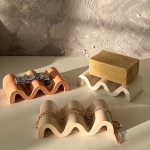 Wavy soap dish jewelry tray handmade modern gift concrete bathroom decor tray shelves minimalist home office makeup trinket brushes holder