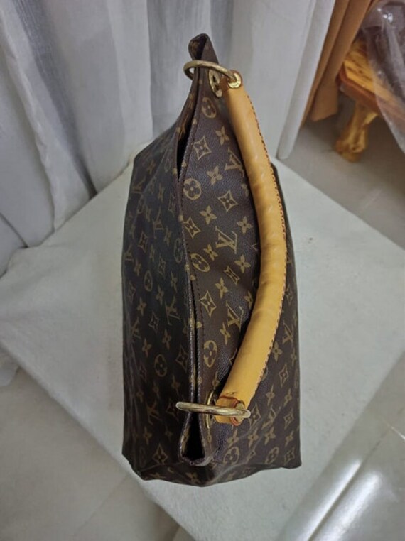 Louis Vuitton Monogram Artsy bag - image 2