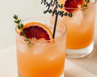 Custom Personalized Cursive Drink Stirrers - Elegant Cocktail Stir Sticks for Weddings, Parties, Anniversaries, Events - (6 Inches)