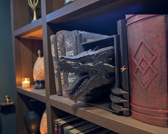 Dragon Book Nook Insert – Fantasy Dragon Bookshelf Decor for Readers – Decorative Book Nook for Home Library & Shelves (Black, 2 Arms)