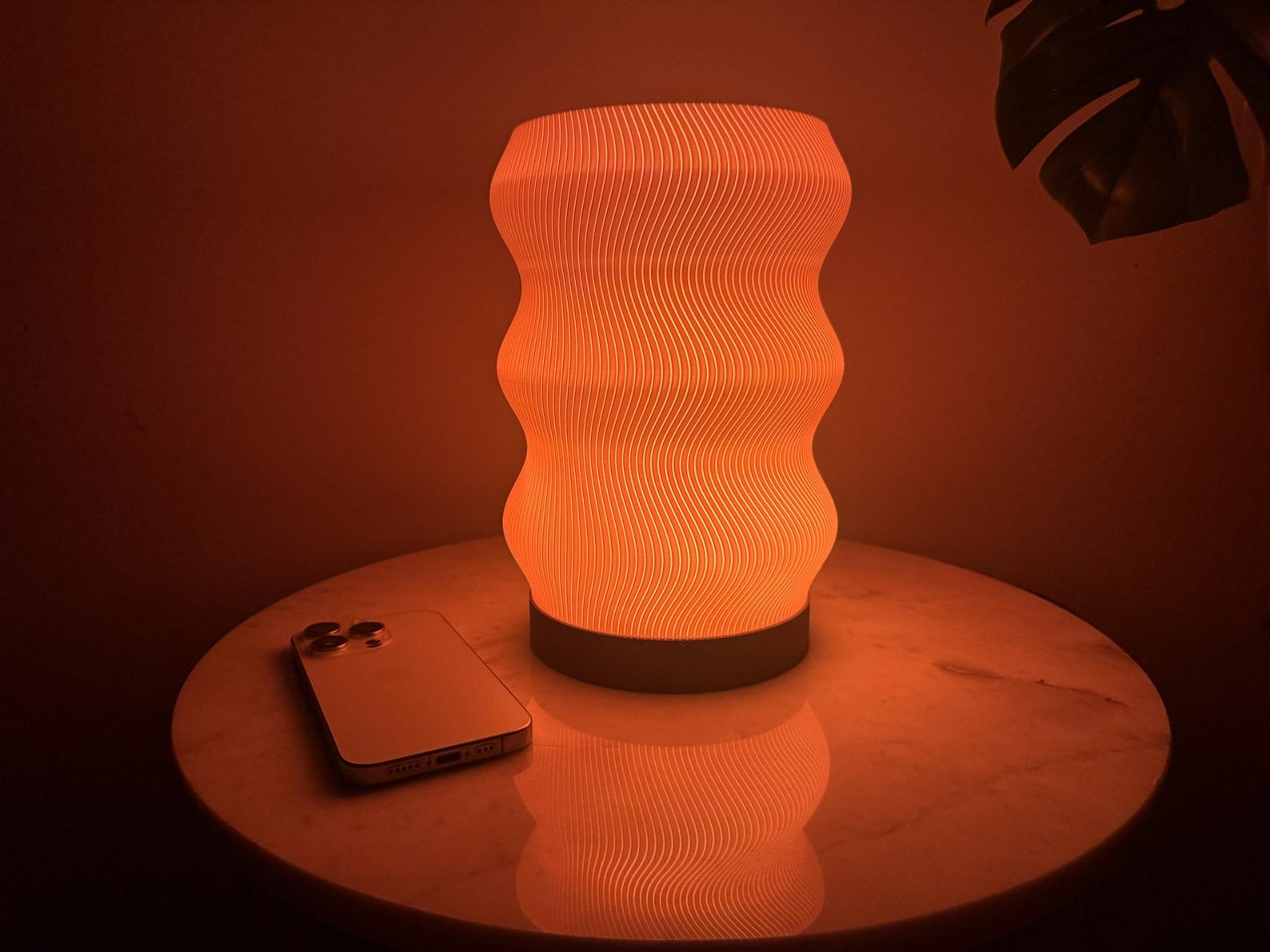 Cozy Table Lamp - Bedside Light - The Wave Lamp by Delta Loom - Mood Lighting - Housewarming Gift - Warm Colors - Desk Decor - NightLight - Wave Regular