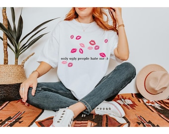 Comfort Colors Funny Lip Print Tee, Sassy Y2K Graphic T-Shirt