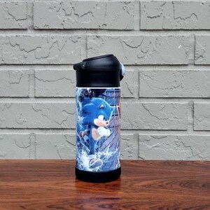 Sonic The Hedgehog Personalized Gifts, Sonic The Hedgehog Present, Sonic The Hedgehog Water Bottle/Tumbler