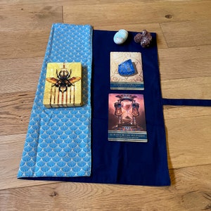 Rangement/tapis de tirage, pour tarots, oracles, cartes . 50x50