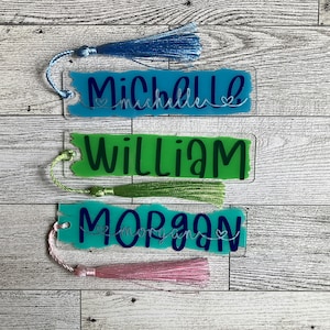 Personalized Name Bookmark, Custom Bookmark with Name, Book Club Gift for Friend, Avid Reader Gift for Graduate, Small Gift for Mom
