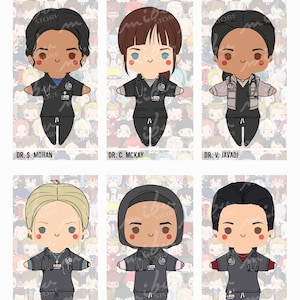 Pode incluir: Uma ilustra&ccedil;&atilde;o digital intitulada THE PITT apresentando seis personagens em estilo chibi com uniformes m&eacute;dicos. Cada figura usa um estetosc&oacute;pio e um crach&aacute; de identifica&ccedil;&atilde;o. Os personagens s&atilde;o rotulados como Dr. S. Mohan, Dr. C. Mckay, Dr. V. Javadi, N. D. Evans, N. P. Alawi e N. P. Dela Cruz.